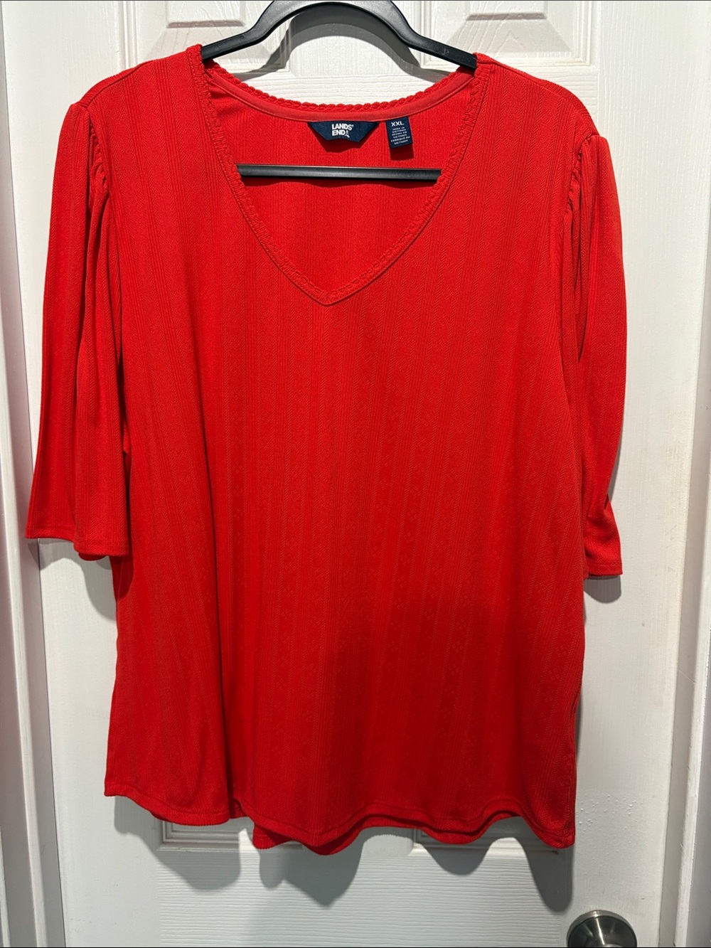Lands' End Bright Red V-Neck Short Sleeve Tee